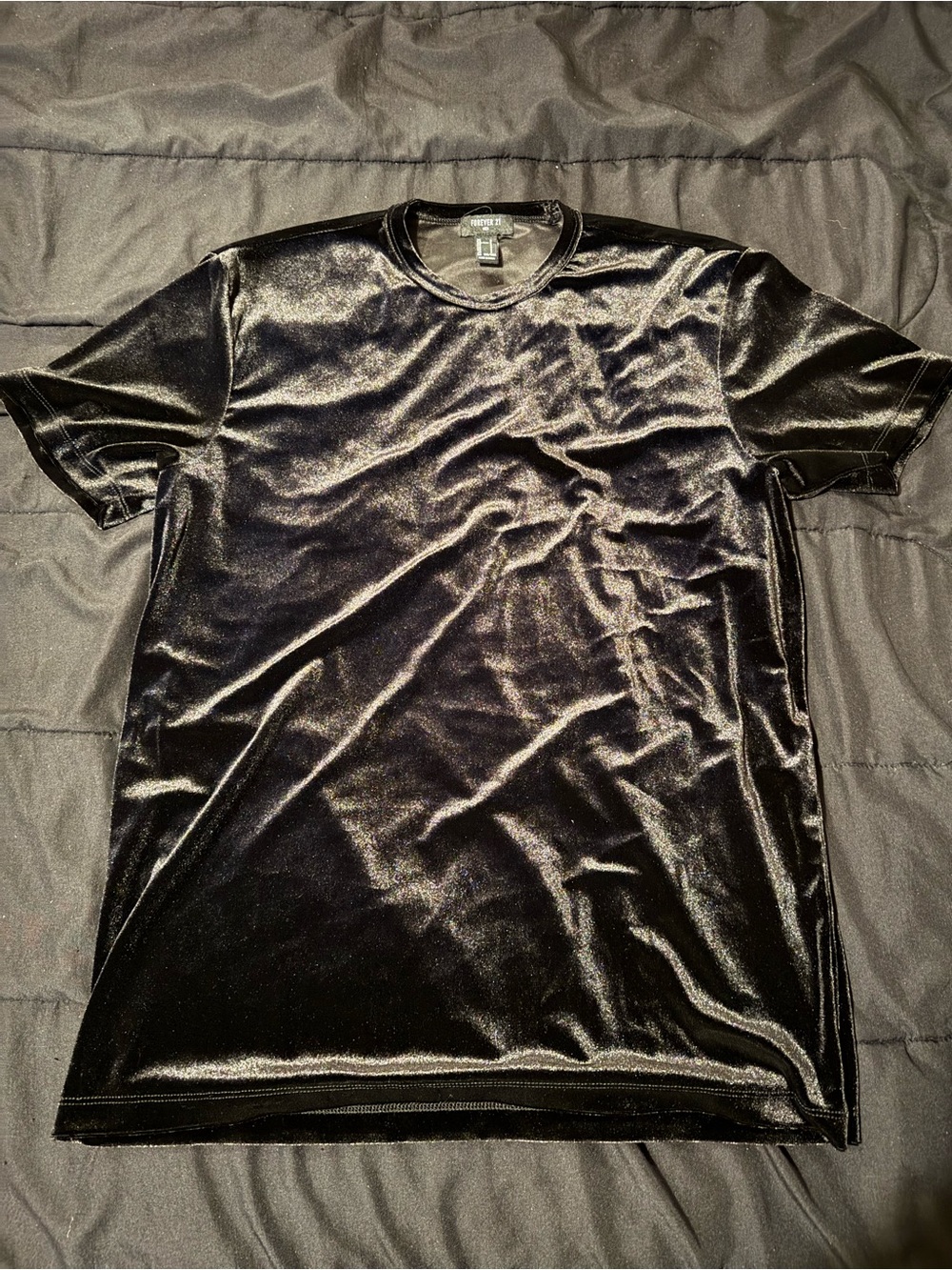 Forever 21 Black Velvet Short Sleeve Crewneck Tee